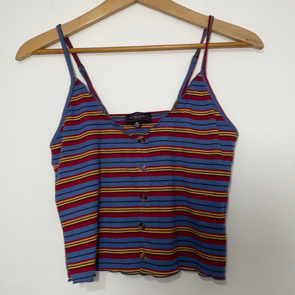 Cute basic crop top